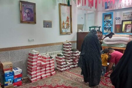 ۱۰۳ جفت کفش بین کودکان نیازمند شهر اختیارآباد توزیع شد