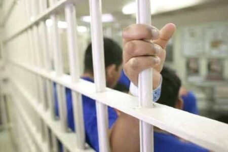۴ زندانی منوجانی، منتظر یاری خیران برای رهایی