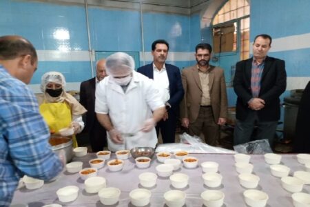 راه‌اندازی ۱۱۰ آشپزخانه اطعام مهدوی در کرمان