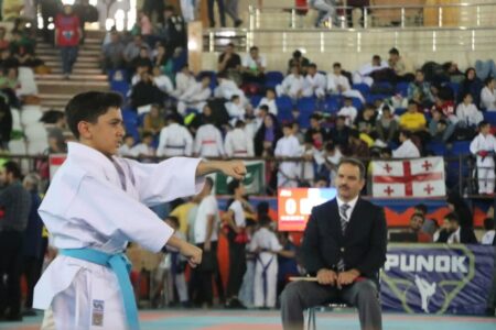 نونهال کرمانی قهرمان مسابقات بین‌المللی کاراته کشور شد