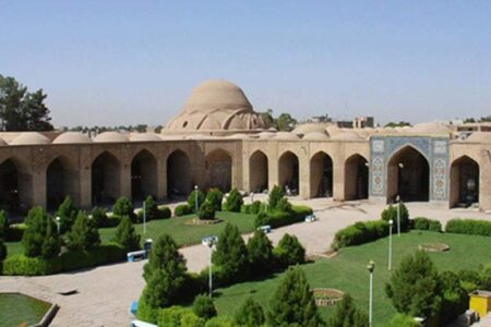 افزایش ۲۳ درصدی بازدید گردشگران از اماکن تاریخی کرمان
