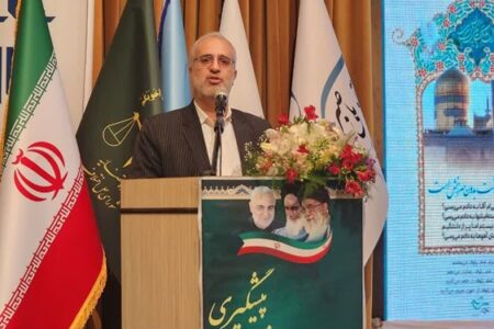 استاندار کرمان: سران طوایف، ظرفیت اجتماعی هستند