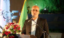 استاندار کرمان: مقاومت تنها راه مقابله با دشمنان نظام است