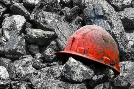 معدن ۵۰ متری در شهرستان ارزوئیه دچار ریزش شد