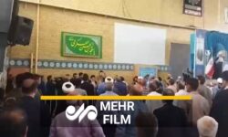جمع آوری نرده‌ها در نماز جمعه رفسنجان با دستور رئیس‌جمهوری