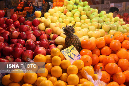 پیگیریِ موضوع افزایش مالیات برای میوه‌فروشان رفسنجان/ عرضه‌ میوه از امروز