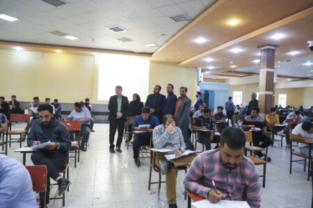 برگزاری دهمین آزمون مشترک فراگیر دستگاه‌های اجرایی کشور در کرمان توسط جهاددانشگاهی