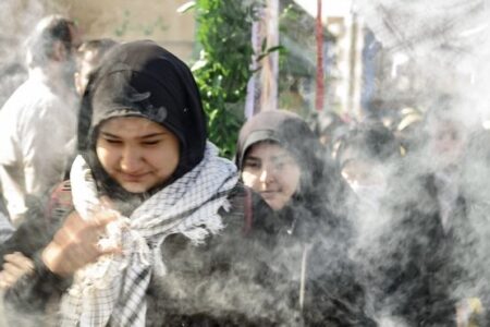 اعزام ١٣٠ دانش‌ آموز دختر زیارت‌اولی از استان کرمان به مشهد مقدس