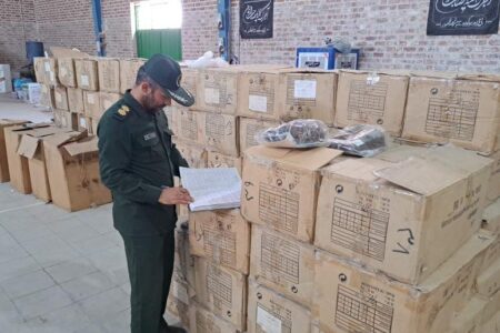 توزیع ۱۵۰۰ جفت کفش در مناطق محروم نرماشیر