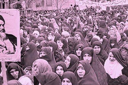 قیام ۱۵ خرداد زمینه‌ساز پیروزی انقلاب اسلامی ایران شد