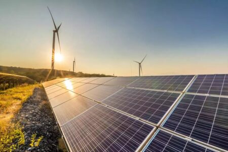 برق کرمان، رتبه برتر در توسعه انرژی‌های تجدیدپذیر صنایع/ برنامه‌ریزیِ تولید ۴۲۰۰ مگاوات