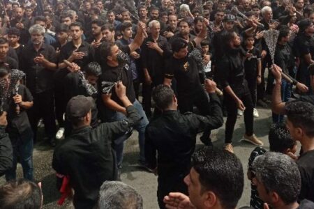 تجمع بزرگ تاسوعای حسینی در عنبرآباد