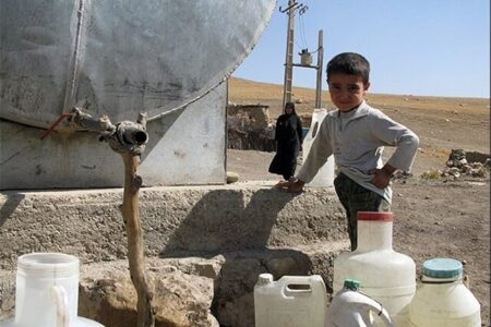 ۶۷۰ روستای کرمان تا پایان سال آینده آبرسانی می‌شوند