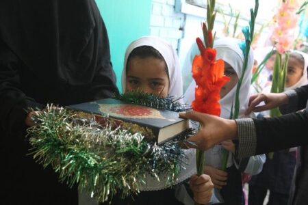 بیش از ۷۷ هزار کلاس اولی در استان کرمان به مدرسه رفتند
