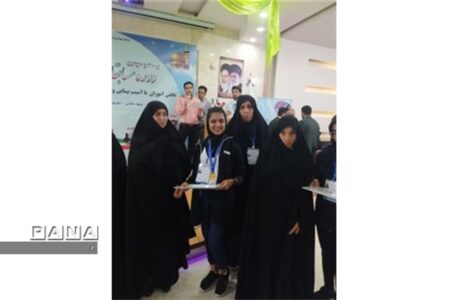 کسب مدال طلای مسابقات شطرنج دانش‌آموزان دختر با آسیب بینایی توسط دانش‌آموز کرمانی