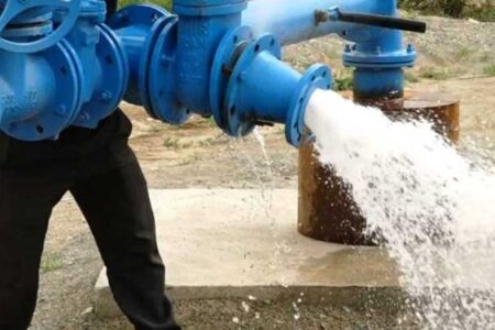 افتتاح چاه‌های آب شرب رفسنجان به ارزش ۴۰ میلیارد تومان