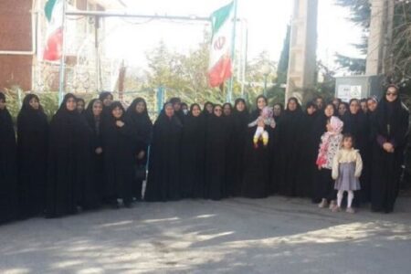 نشست «حلقه صالحین» ویژه بانوان در کرمان برگزار شد