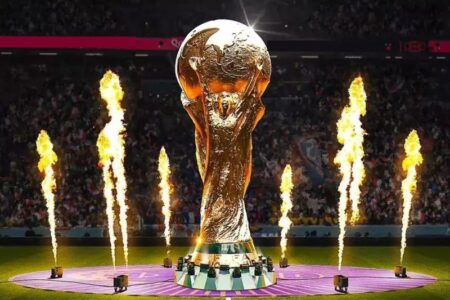 شش کشور در سه قاره میزبان جام جهانی ۲۰۳۰