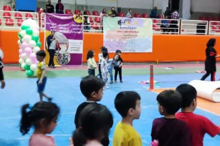 اولین جشنواره ورزشی کودکان در کرمان برگزار شد