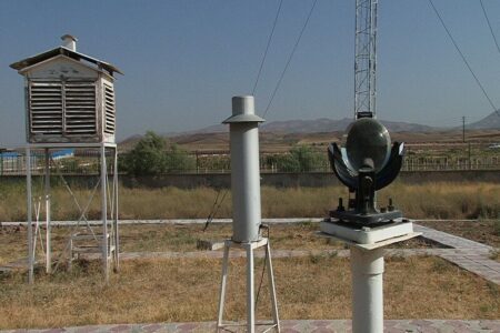 مدیرکل هواشناسی استان: برای افزایش ایستگاه‌های هواشناسی مشکل منابع مالی داریم