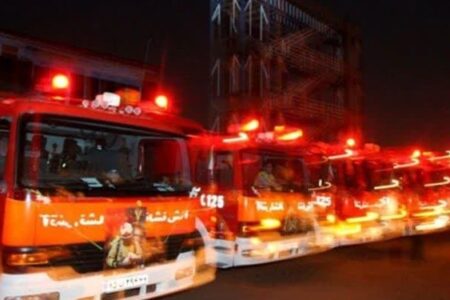 آتش‌نشانان کرمانی ٩٨ نفر را از مرگ حتمی نجات دادند