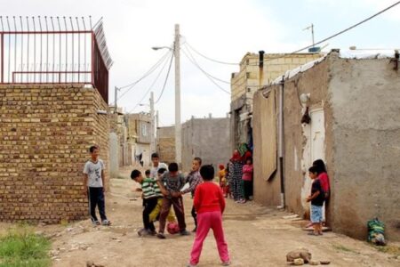 سکونت ۲۰۰ هزار نفر از جمعیت کرمان در سکونتگاه‌های غیررسمی