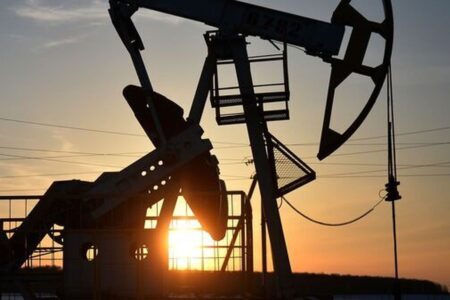سهم قراردادهای بزرگ نفتی بدون دلار در جهان به ۲۰ درصد رسید