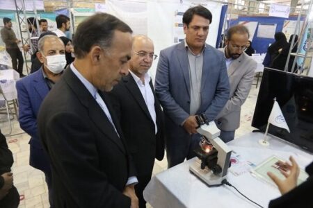 نمایشگاه دستاوردهای پژوهشی و فناوری استان کرمان افتتاح شد