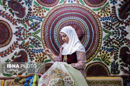 پانزدهمین نمایشگاه سراسری صنایع دستی در سیرجان کرمان