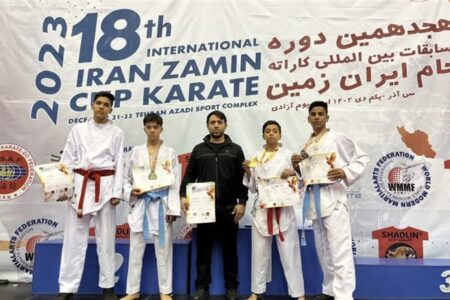 افتخارآفرینی دانش‌آموزان بم در مسابقات بین‌المللی کاراته