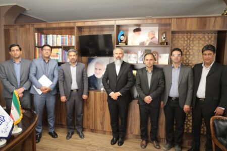 امضاء تفاهم نامه تکمیل پنج پروژه نیمه تمام در استان کرمان