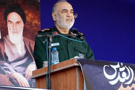 واکنش سرلشکر سلامی به دستور «پاسخ سخت» رهبر انقلاب: فرمان را شنیدیم، به‌دنبال تحقق آن پیش می‌رویم