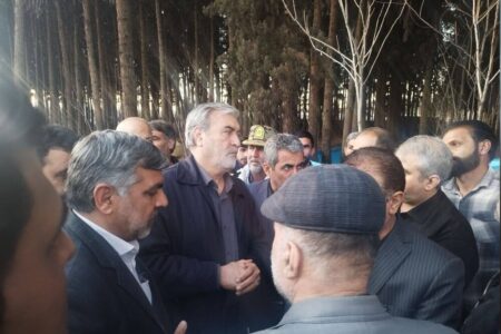 بازدید هیئت کمیسیون امنیت ملی از محل حادثه تروریستی کرمان