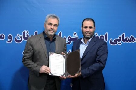 آموزش و پرورش استان کرمان در ارزیابی شاخص‌های اختصاصی رتبه اول کشور را کسب کرد