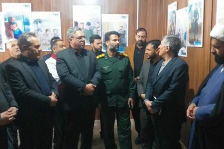 نمایشگاه سیره سردار سلیمانی در کوهبنان افتتاح شد