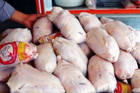 تأمین گوشت قرمز، مرغ و میوه ماه رمضان و شب عید در کرمان