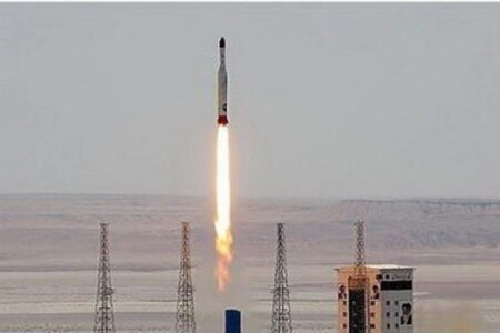 سه ماهواره ایرانی، با ماهواره‌بر سیمرغ با موفقیت به فضا پرتاب شدند