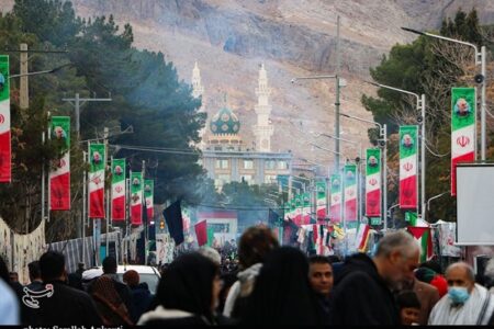 میزبانی ۵۰۰ خادمیار رضوی از زائران حاج قاسم‌/ از برپایی ‌چایخانه حضرت تا توزیع غذا و لباس گرم ‌