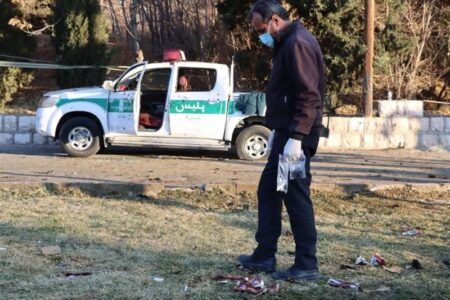 ۳ پلیس در حادثه تروریستی کرمان به شهادت رسیدند/ ورود “سردار رادان” به کرمان + اسامی شهدای پلیس
