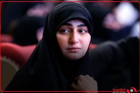 حضور دختر سردار شهید حاج قاسم سلیمانی در مراسم اختتامیه جشنواره بین‌المللی فیلم فجر۴۲