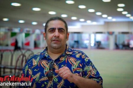 بلاگر کرمانی: شرکت در انتخابات راهکار حل مشکلات کشور است