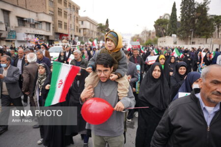 ‌حضور باشکوه مردم در راهپیمایی ۲۲ بهمن بیانگر وفاداری به انقلاب است