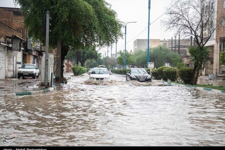 آبگرفتگی شدید معابر در کرمان/ بارش برف و باران تا کنون خسارتی نداشت