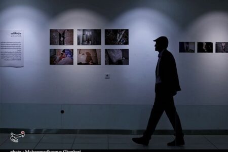 نمایشگاه عکس گروهی به مناسبت هشتمین هفته فیلم و عکس کرمان + تصاویر