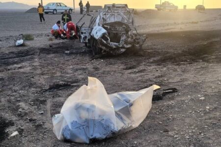 واژگونی پژو در جاده کرمان به بم ۴ کشته برجا گذاشت
