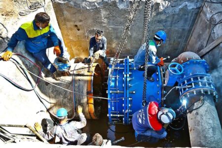 بازسازی ۴۳۲ کیلومتر از شبکه آب شرب شهرها و روستاهای استان کرمان