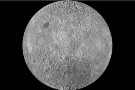 سکوت رادیویی در سمت دور ماه لازمه اکتشافات بعدی قمر زمین