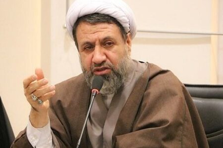 نماینده ولی فقیه در استان کرمان: منتخبان مجلس به نیازهای مردم و اولویت‌های نظام توجه کنند