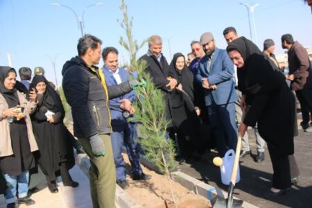 مراسم روز درختکاری در رفسنجان برگزار شد