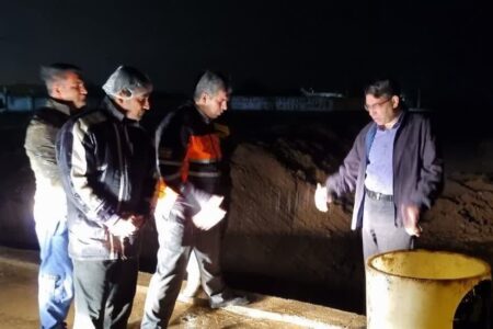 اعزام ماشین آلات راهداری برای رفع خرابی های سیلاب در راور